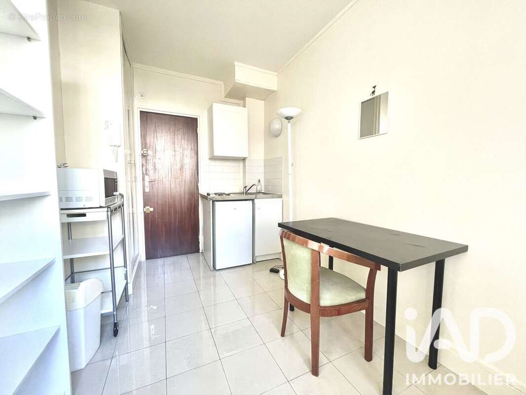 Appartement 9 m² à Paris-15e  - photo 2