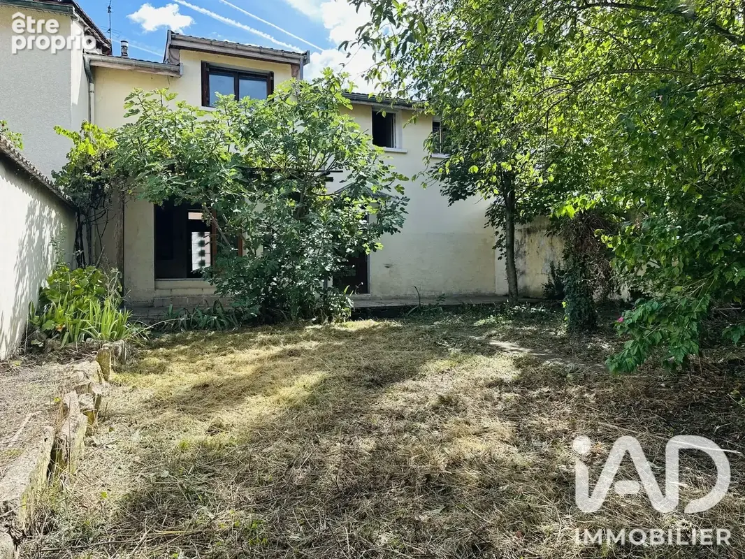 Photo 1 - Maison à BOURGOIN-JALLIEU