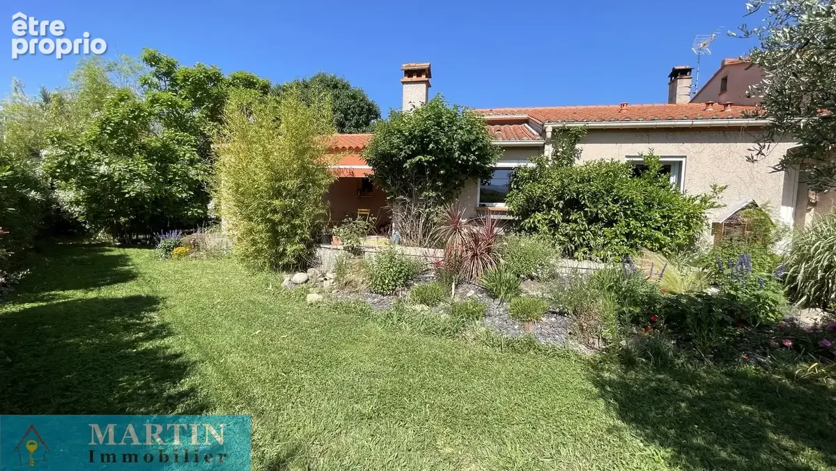 Magnifique villa avec piscine et terrain arbore - photo 38