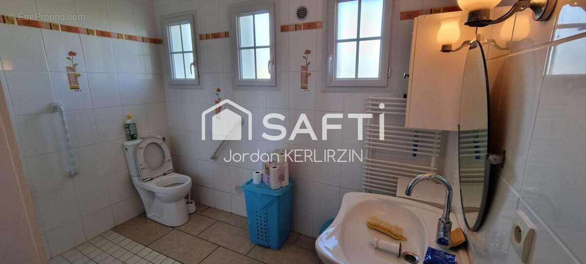 Photo 8 - Maison à LANMEUR