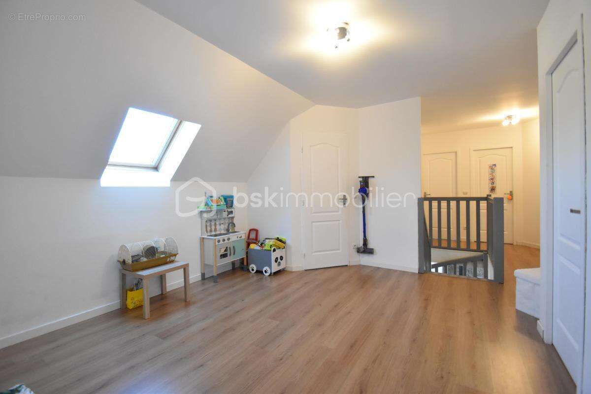 Superbe maison familiale de 7 pièces dont 5 chambres - photo 21