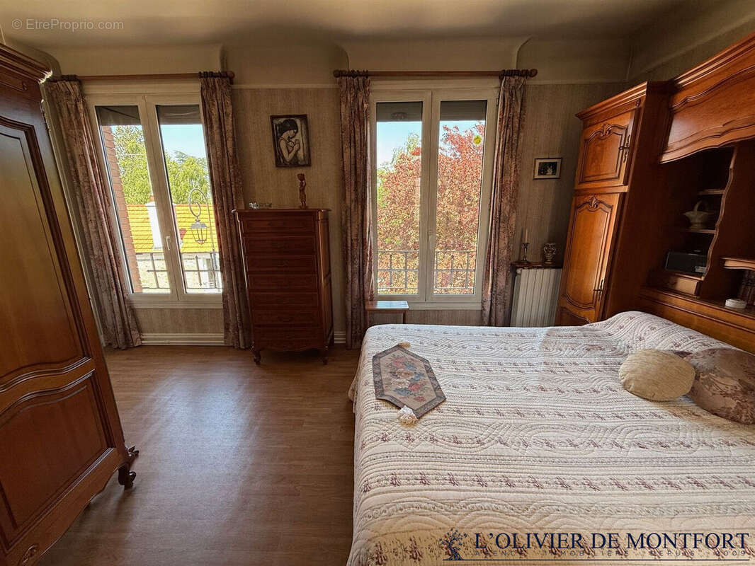 Maison à MONTFORT-L'AMAURY