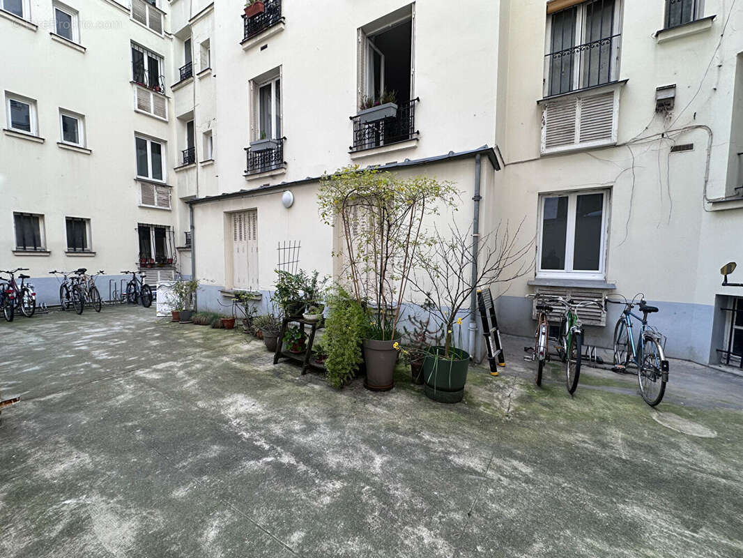 Appartement à PARIS-18E