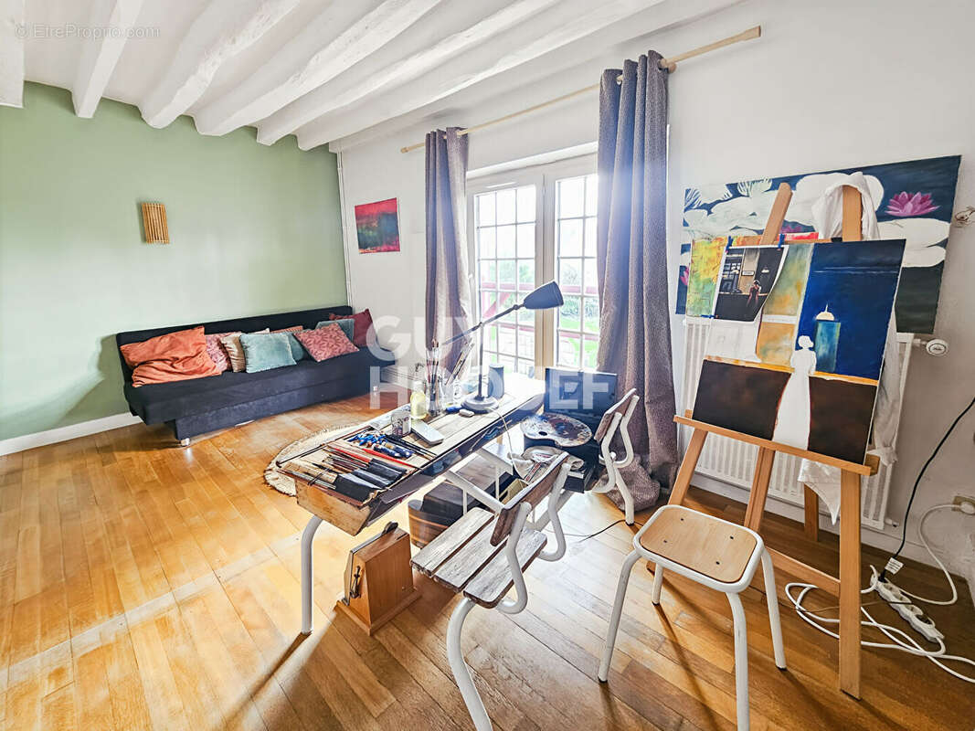 Maison à MARLES-EN-BRIE