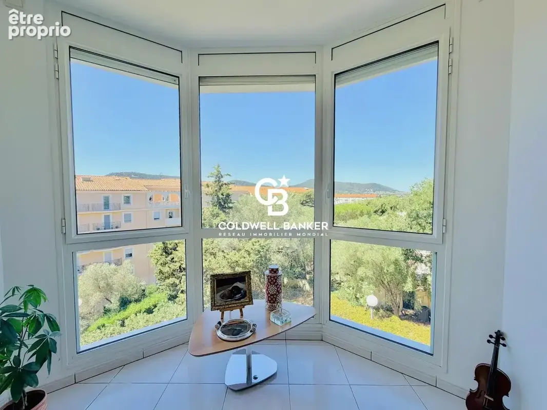 Appartement T4 et Garage, résidence de standing avec piscine proche centre ville - 83400 Hyères - photo 6