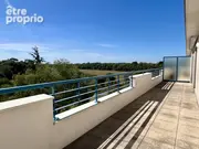 Appartement à LES PONTS-DE-CE