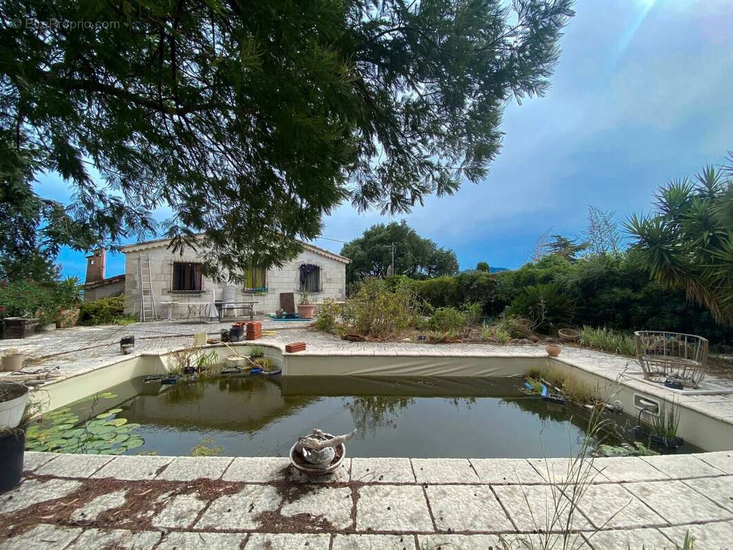 Maison à MANDELIEU-LA-NAPOULE