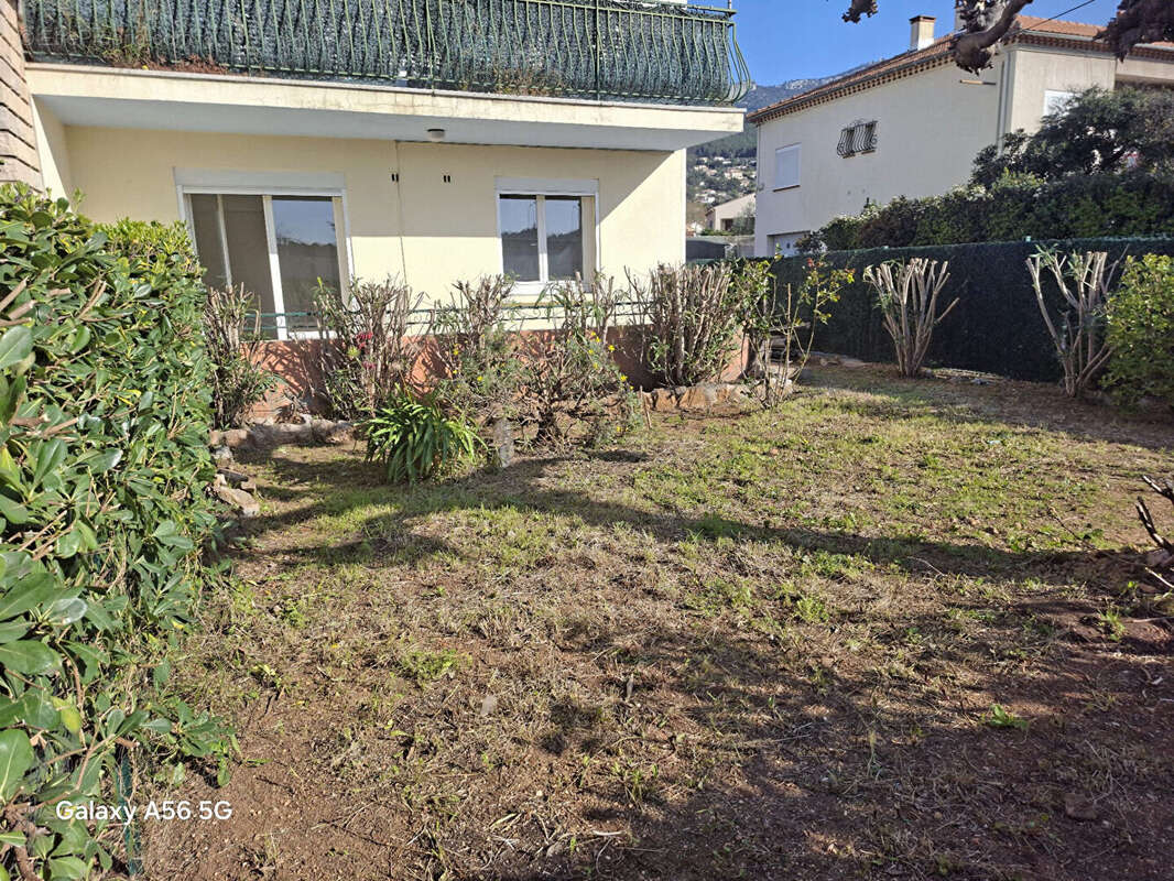 Appartement à LA VALETTE-DU-VAR