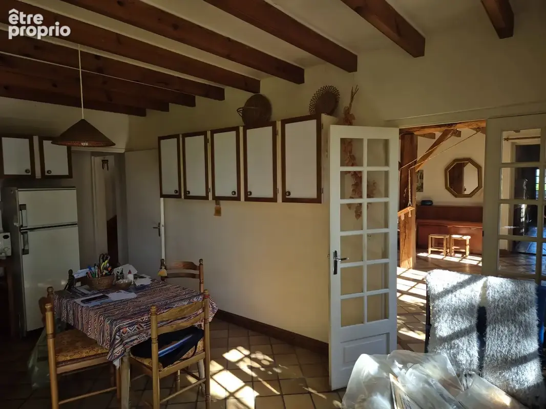 Corps de Ferme de 340 m2, avec plusieurs maisons indépendantes et 200 m2 de dépendances - photo 51