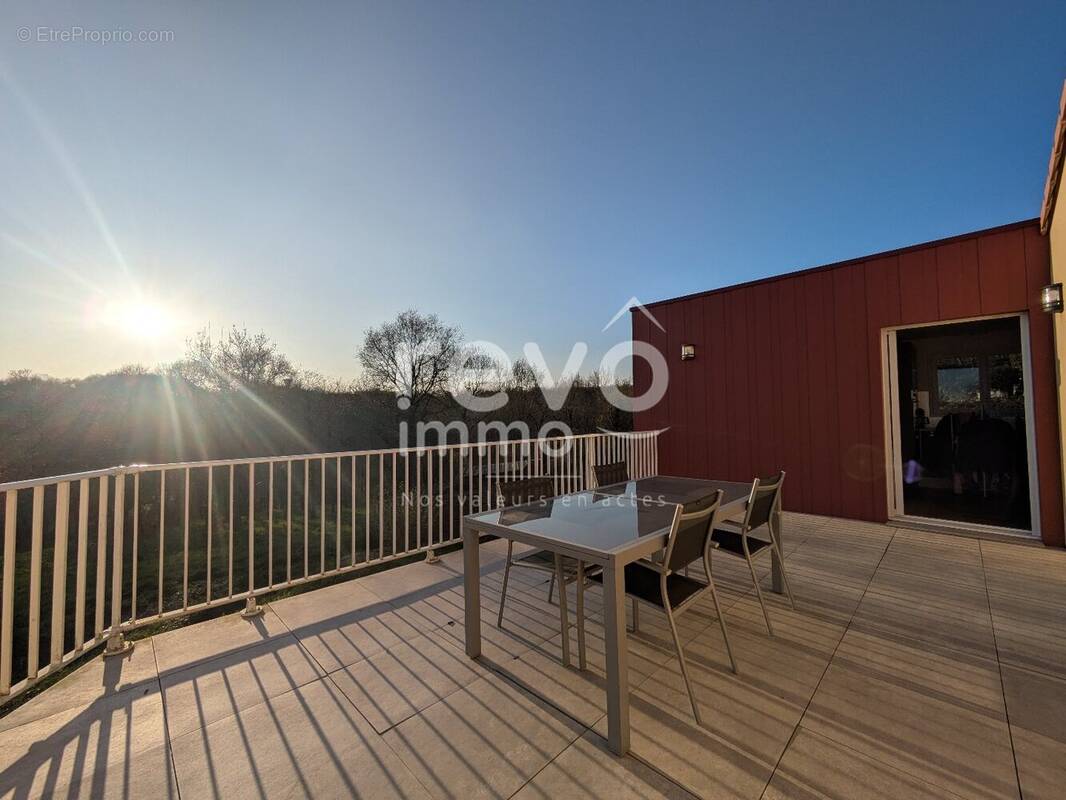 Maison à CORCOUE-SUR-LOGNE