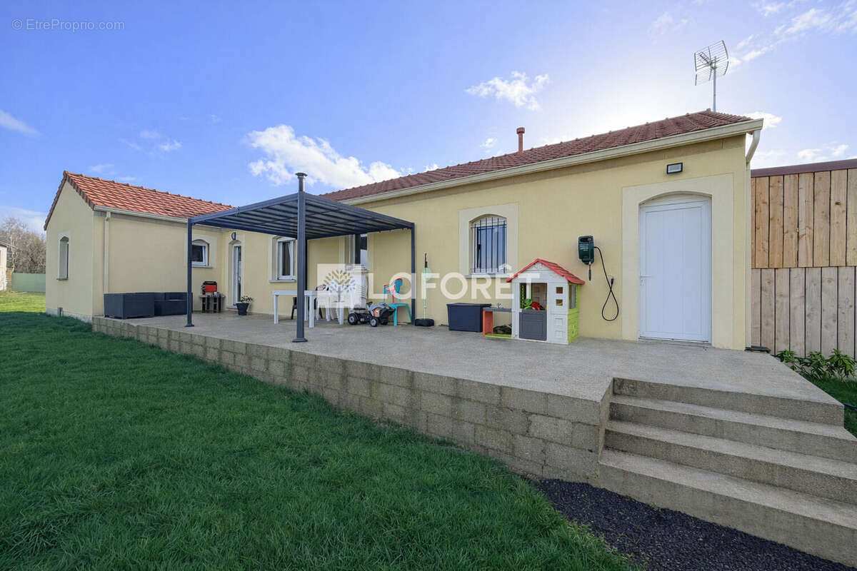 Maison à MAFFRECOURT