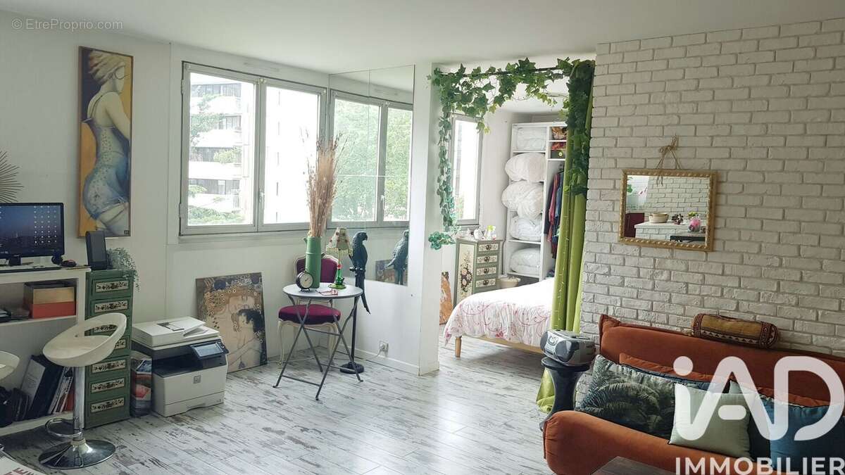 Photo 9 - Appartement à PARIS-19E