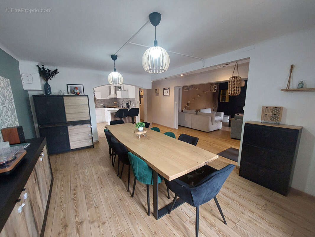 Maison à RECHICOURT-LE-CHATEAU