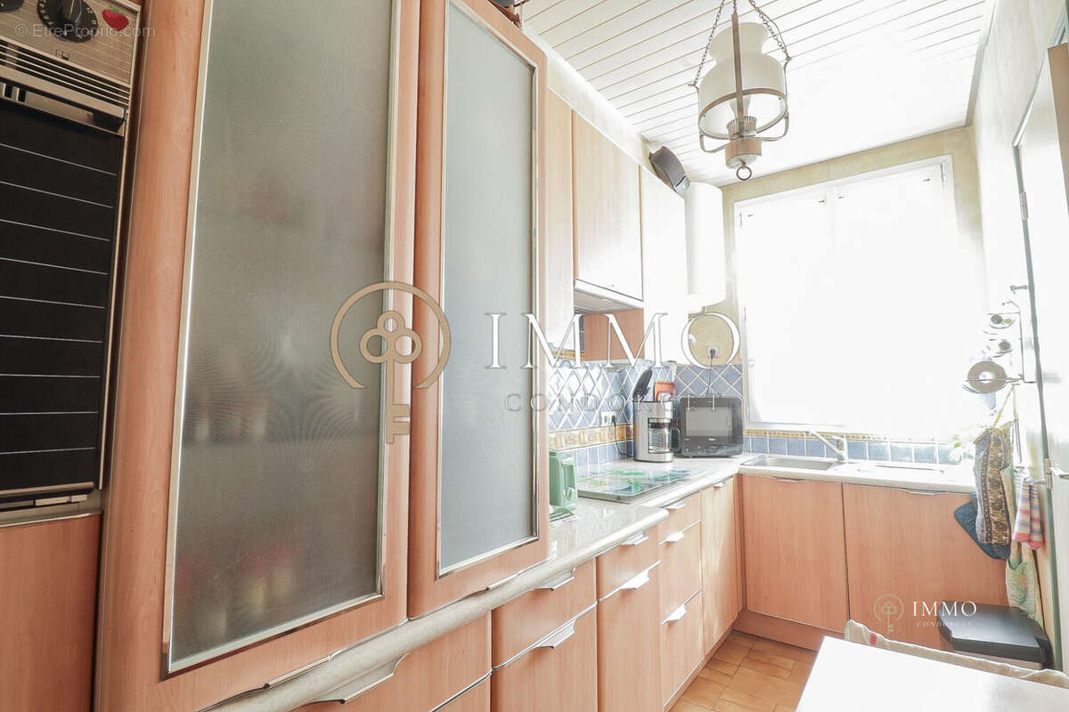 Appartement à PARIS-10E