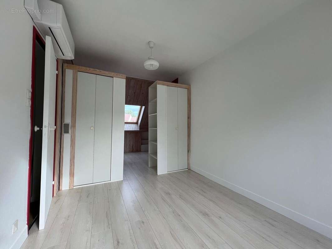 Photo 9 - Maison à LES ESSARTS-LE-ROI