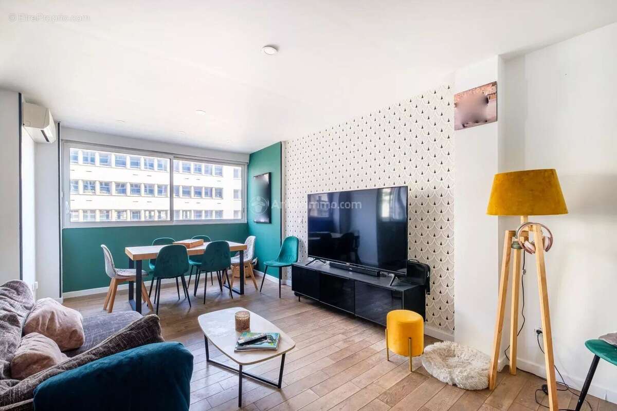 Appartement à LYON-6E