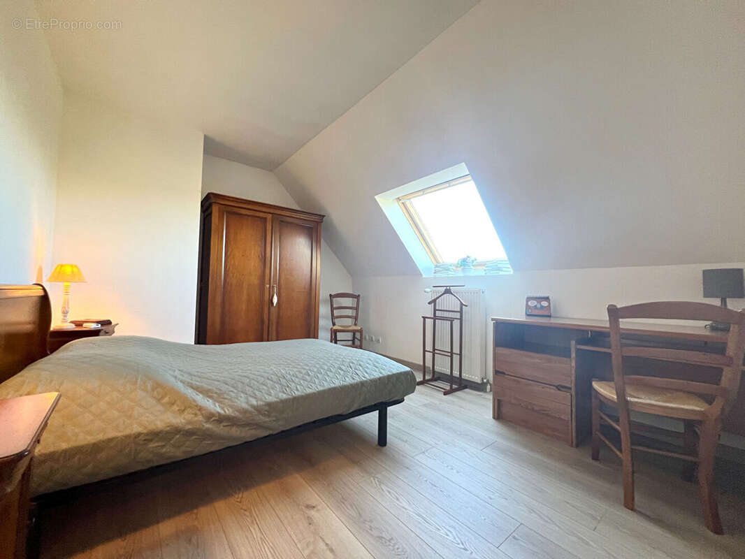 Maison à SAINT-CIRGUES-DE-MALBERT