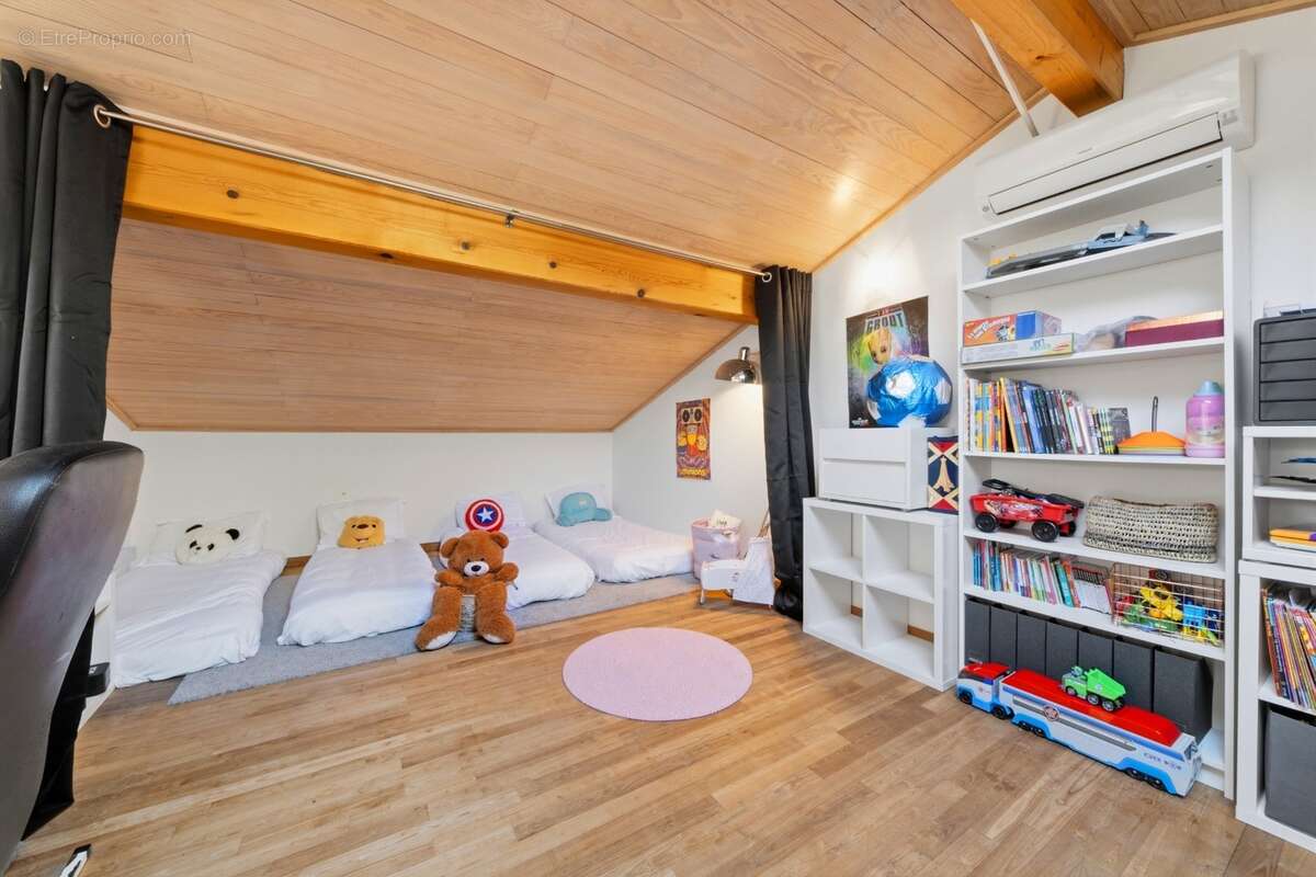Une vue exceptionnelle, un environnement préservé, une maison pensée pour profiter pleinement de chaque instant - photo 22