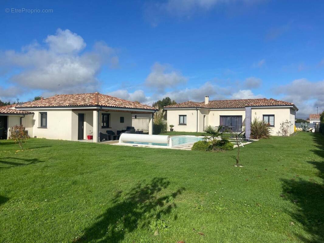 Photo 1 - Maison à MONDONVILLE