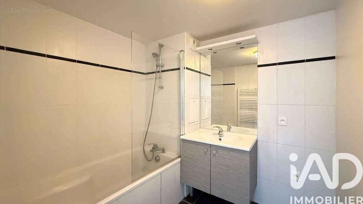 Photo 6 - Appartement à COLOMBES
