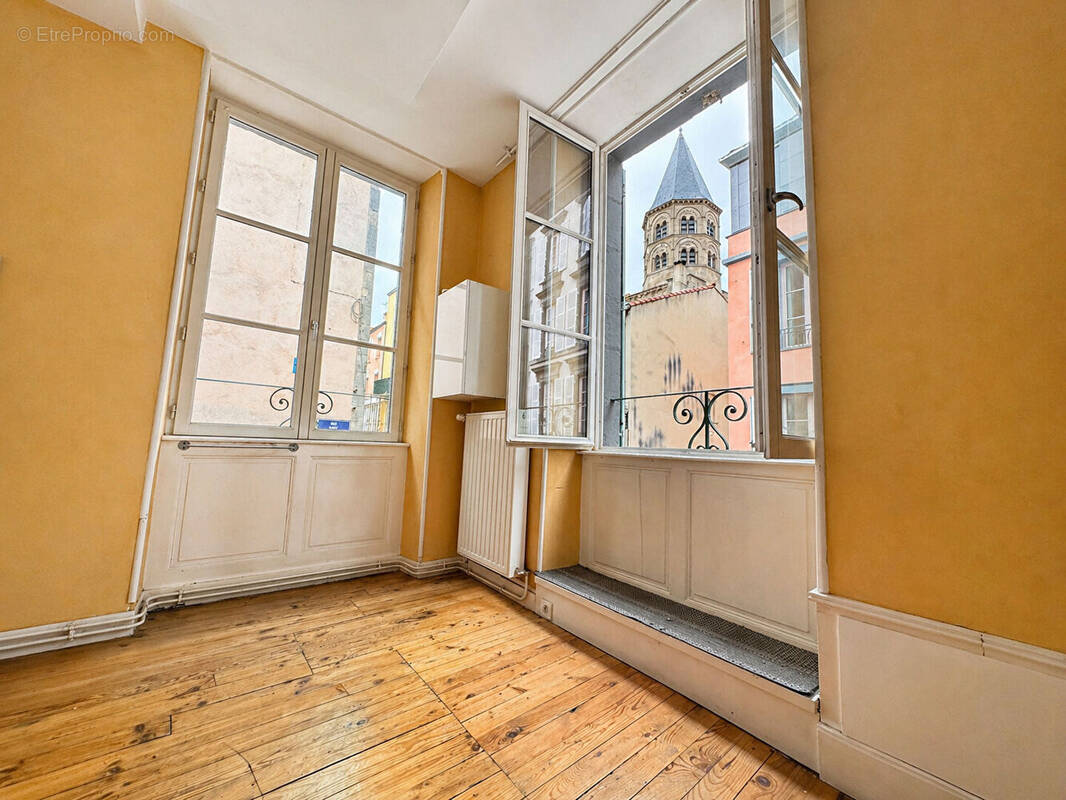 Appartement à CLERMONT-FERRAND