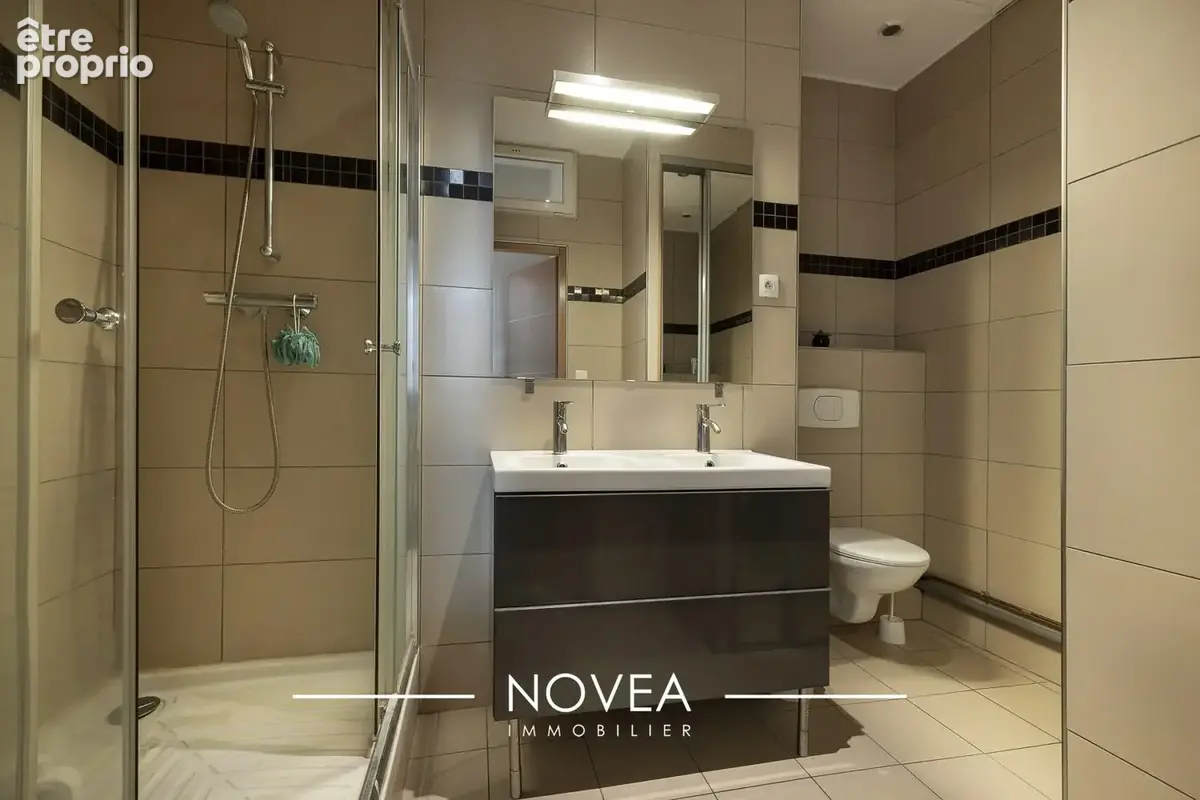 Commerce 46 m² à vendre à Lyon-6e (69006) - photo 4