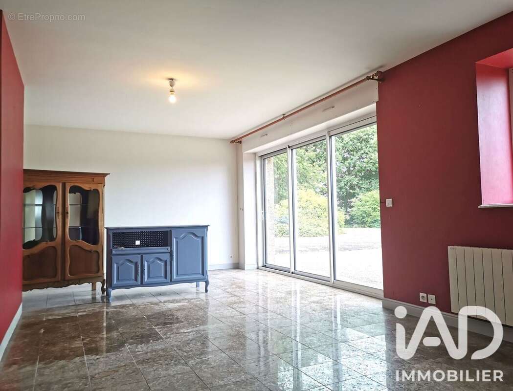 Photo 3 - Maison à LOUVIGNE-DU-DESERT