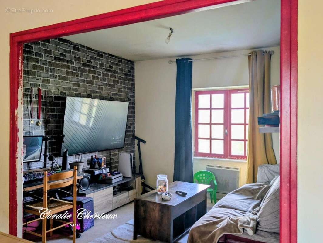 Photo 3 - Maison à YDES