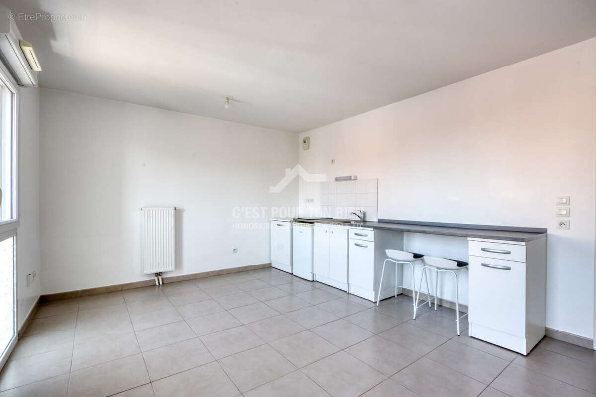 Appartement à LEZENNES