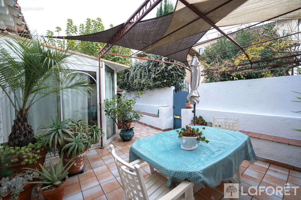 Maison à SAUSSET-LES-PINS