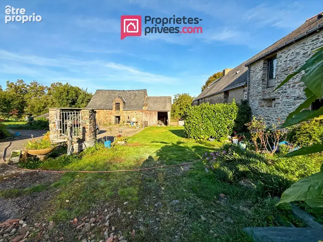 Corps de ferme Soudan 8 pièce(s) 2 Maisons de165 m2 et de 85m², 11 hectares de terrain - photo 9