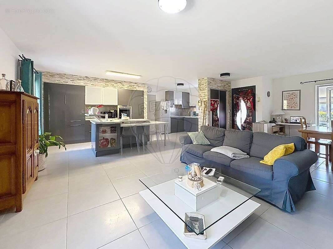 Maison à SAINT-GENIES-DE-MALGOIRES