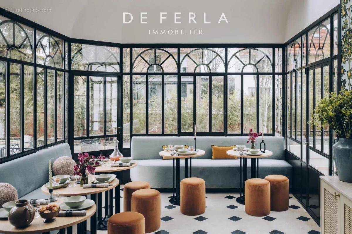 Maison à SAINT-MAUR-DES-FOSSES