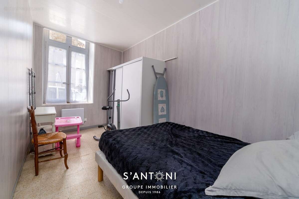 Maison à VILLENEUVE-LES-BEZIERS