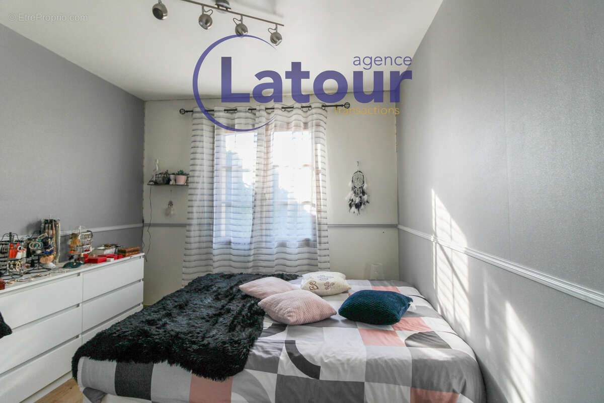 Maison à ECLUZELLES