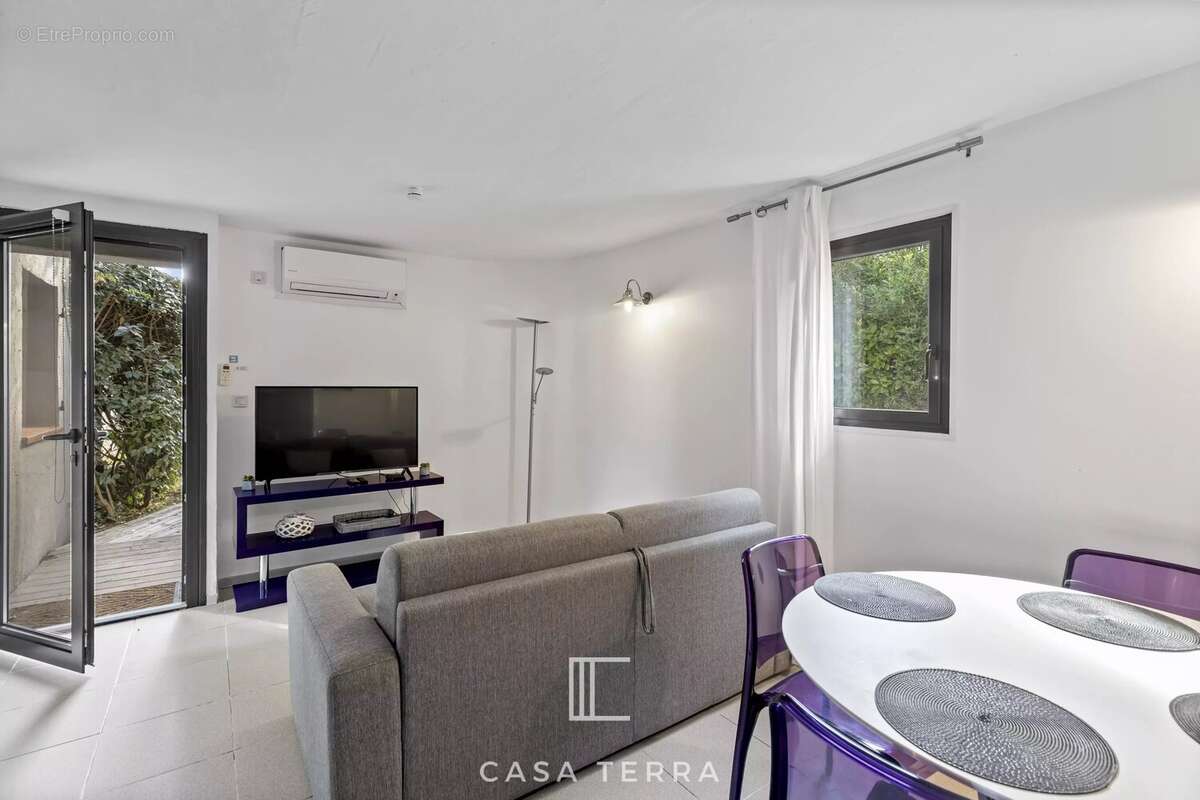 Maison à PORTO-VECCHIO