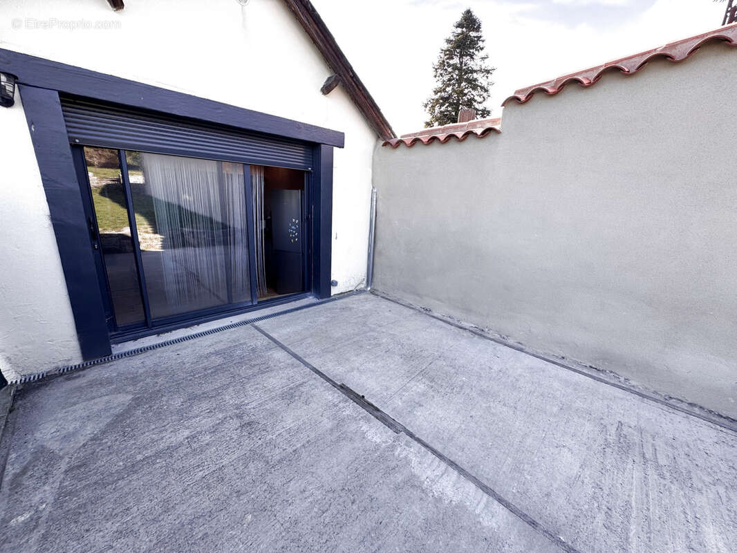 Maison à SAINT-FLOUR