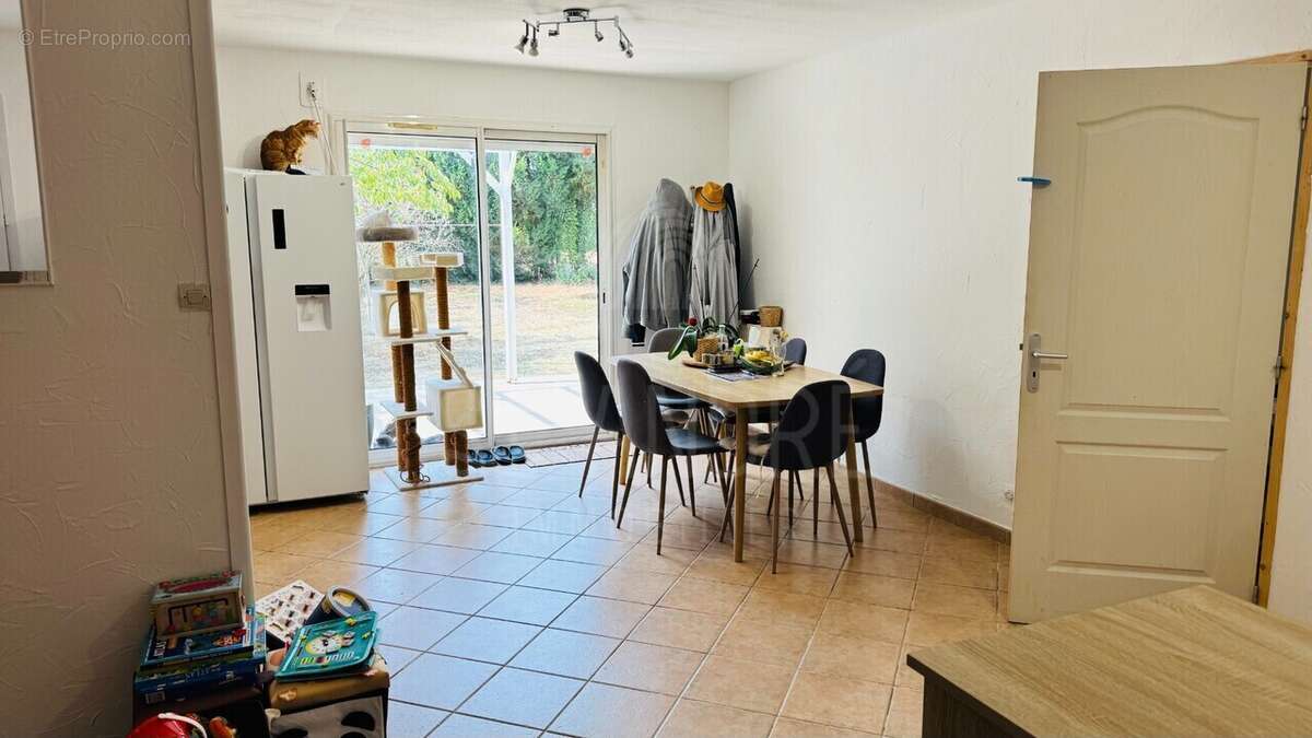 Maison à MARCILLOLES