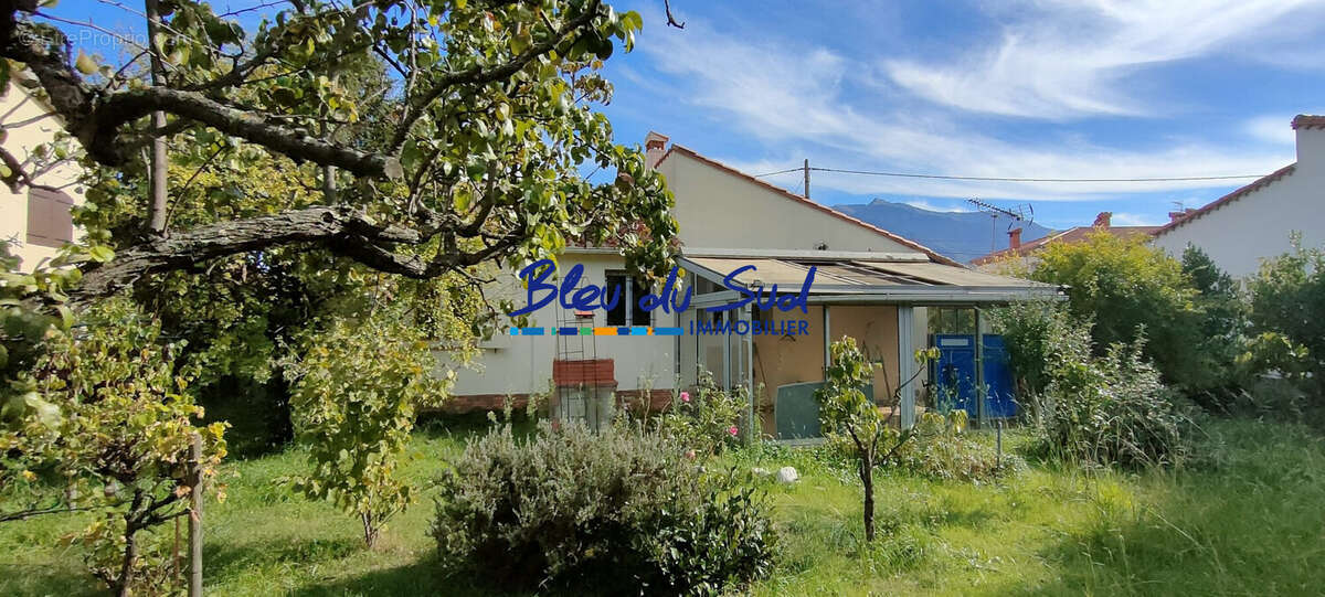 vue jardin 2 - Maison à CATLLAR