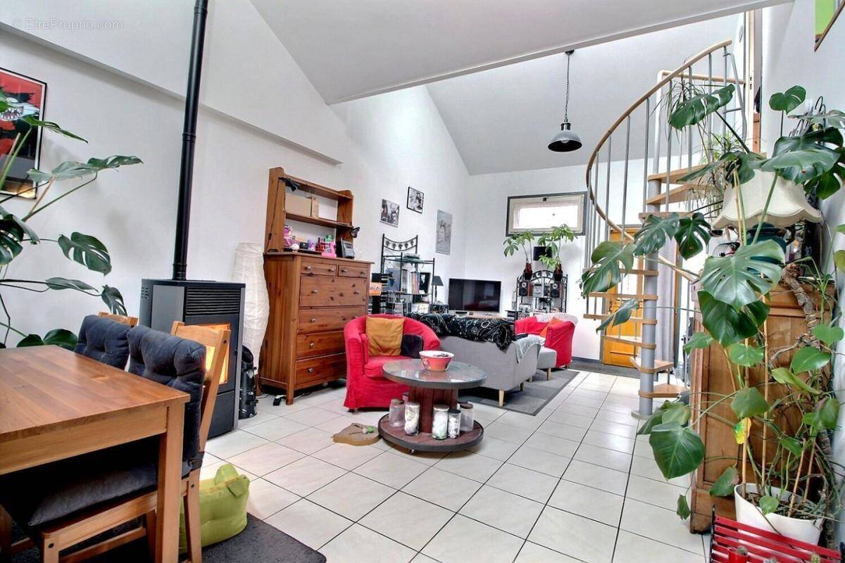 Maison à MONS-EN-BAROEUL