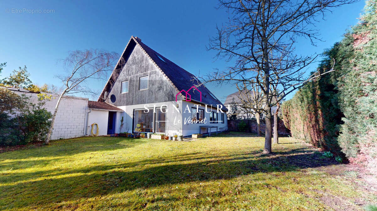 Maison à LE VESINET