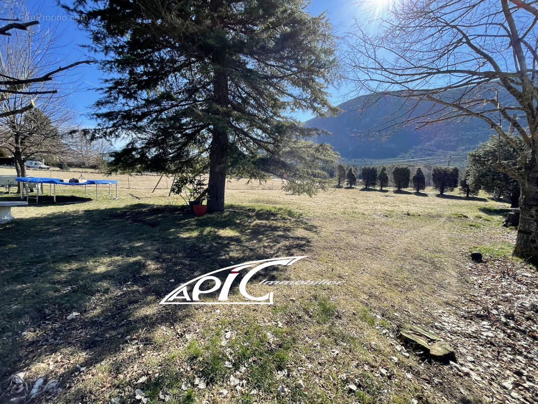 Maison à VALDEROURE