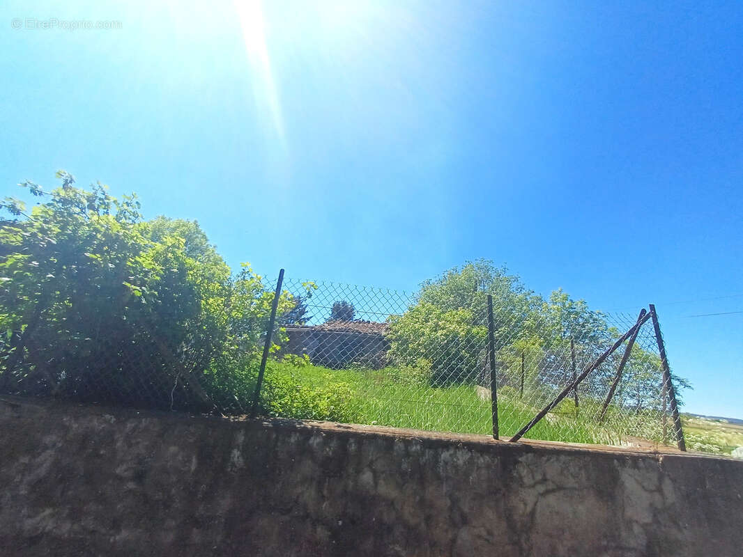 Maison à CRAPONNE-SUR-ARZON