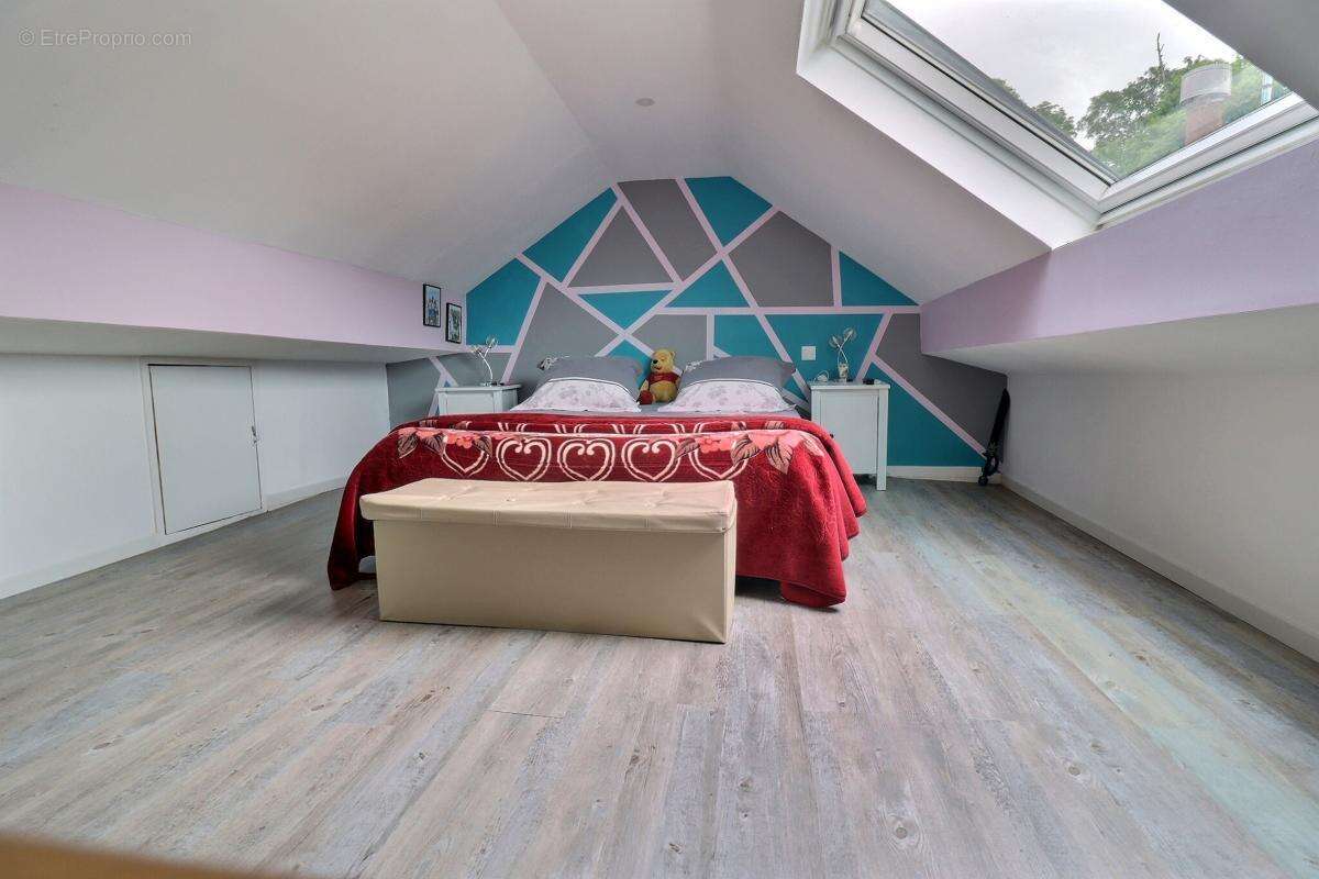 Maison à COUPVRAY