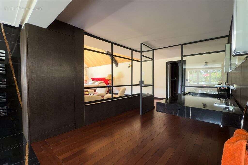 Maison à MONTFORT-L&#039;AMAURY