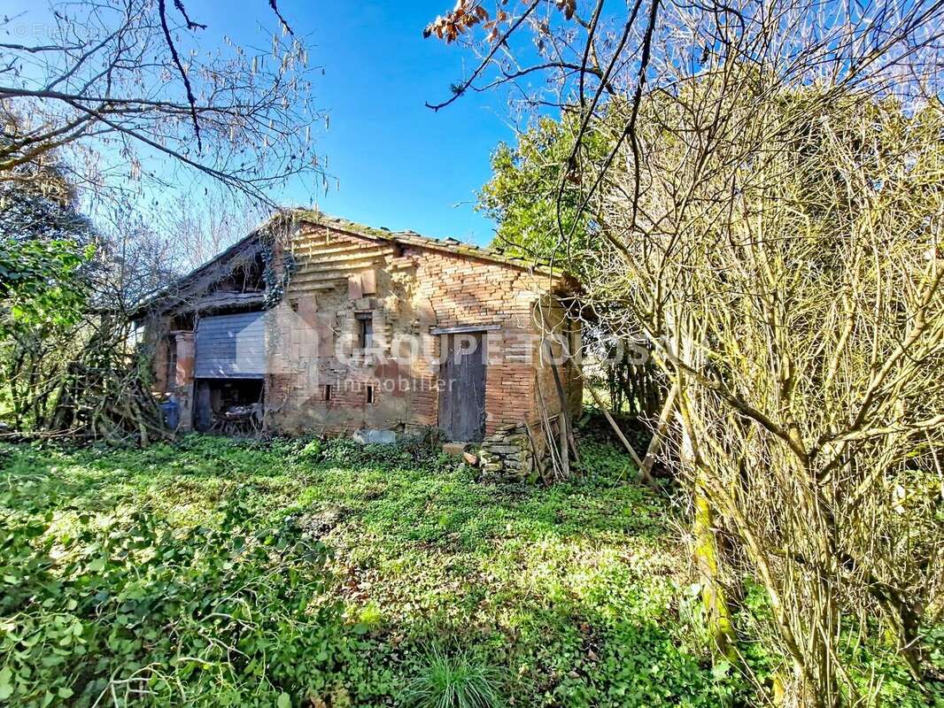 Maison 280 m² à Baziege  - photo 3
