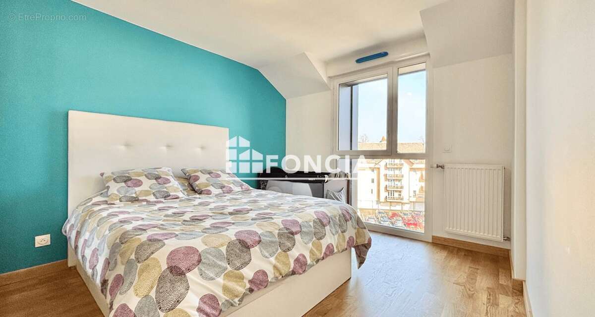 GRESY-SUR-AIX, en dernier étage, élégant T4 duplex de 95.51m2 avec garage - photo 12