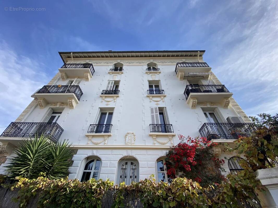 Appartement à CANNES