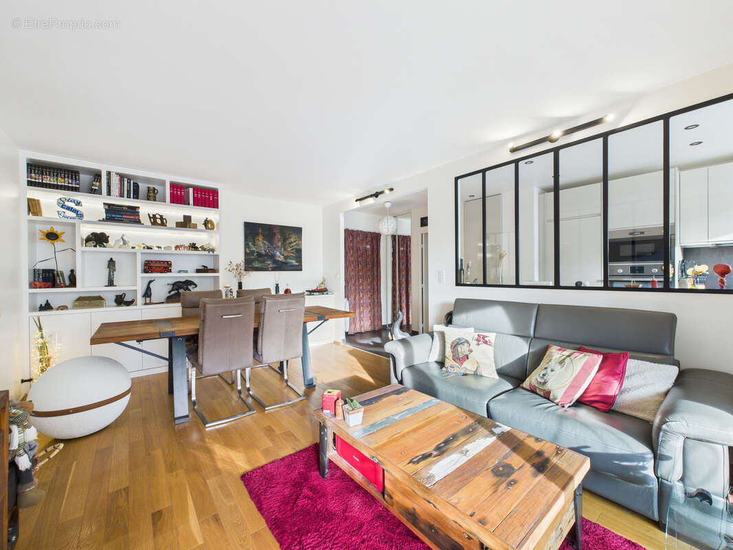 Appartement à SURESNES