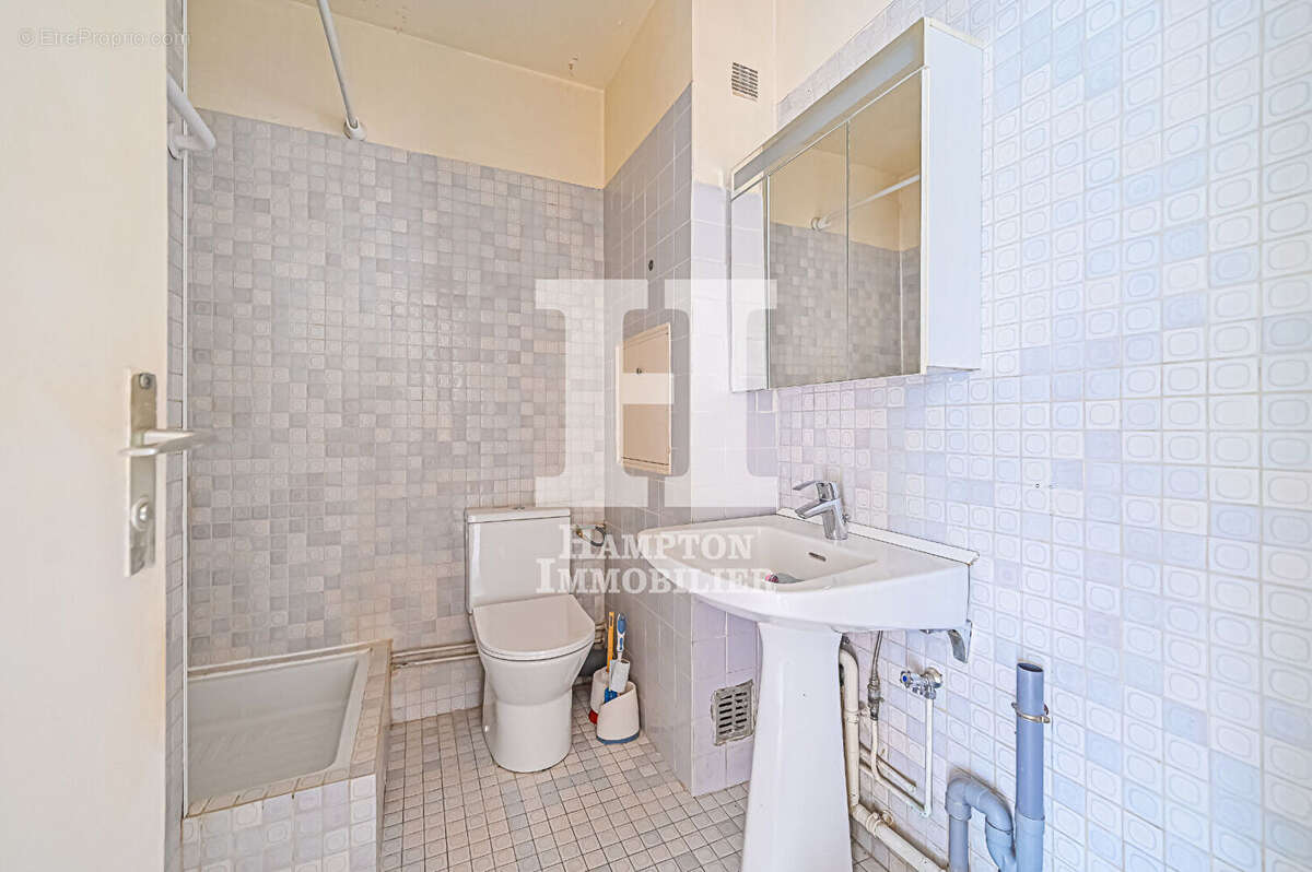 Appartement à PARIS-19E